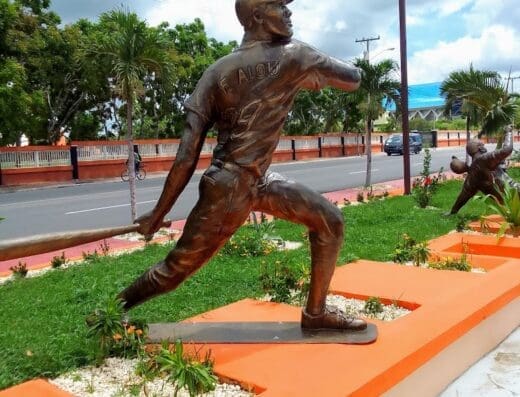 Monumento Entrada La Romana