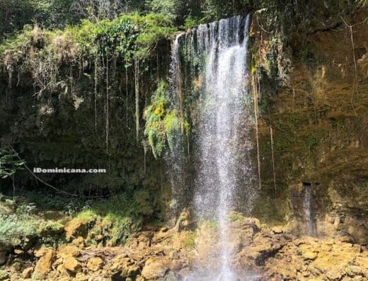 Monumento Natural Salto de Socoa{Ecoturismo De Monte Plata}