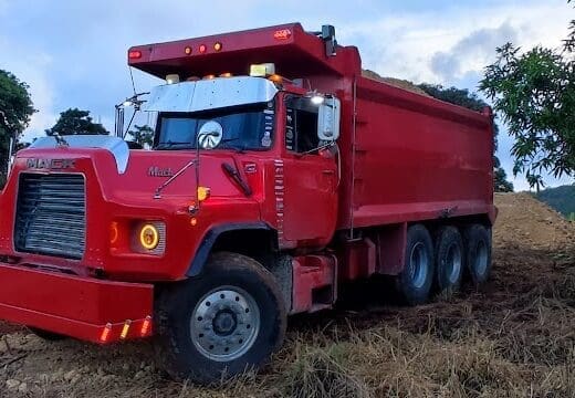 Movimiento de tierra y excavaciones-EXSOMCOP Construcciones