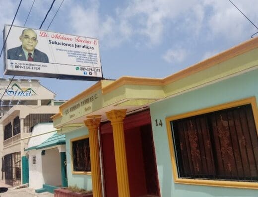 Oficina de Abogados y Notaria Lic. Adriano Taveras Capellan