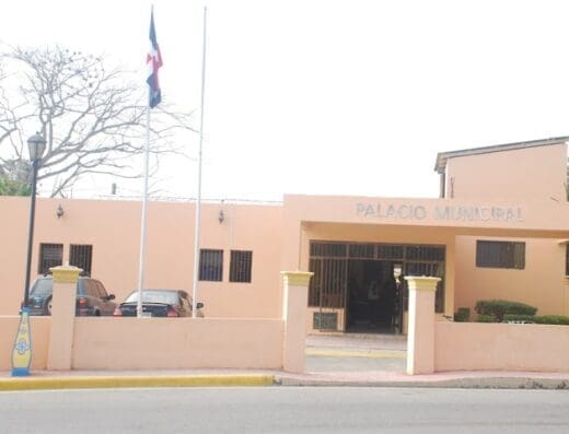 Palacio Distrito Municipal La Canela