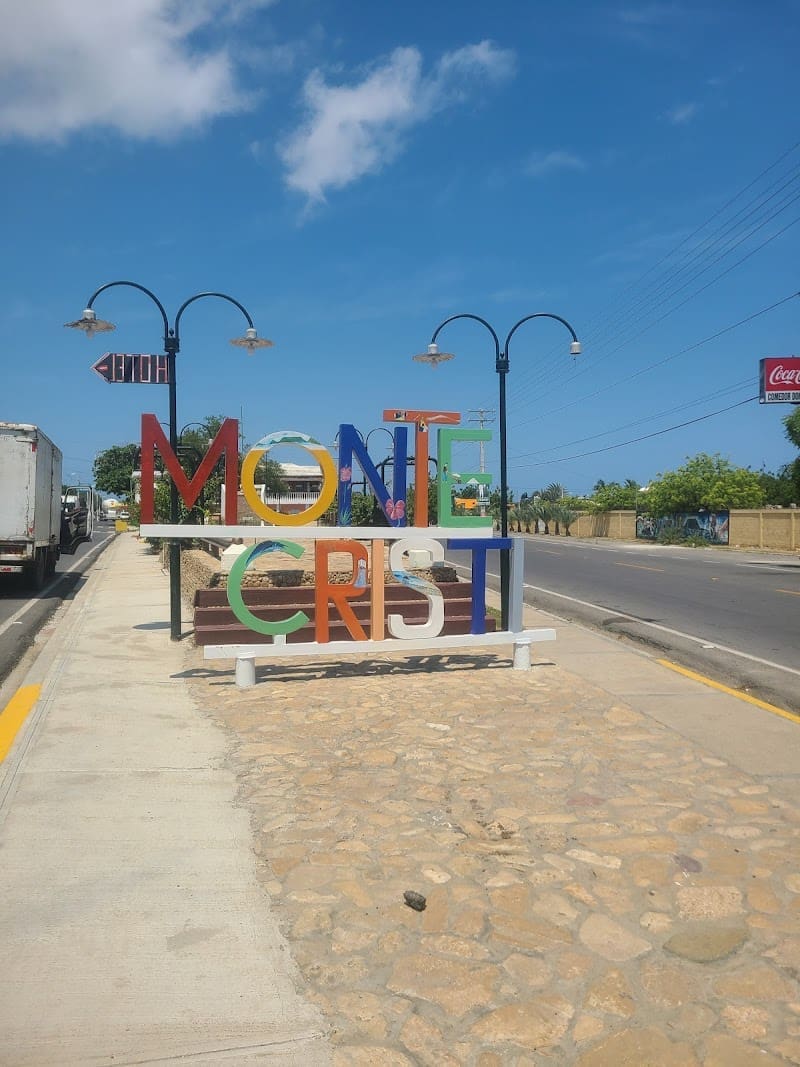 Parador Fotográfico Montecristi