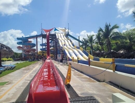 Parque Acuático Sirenis