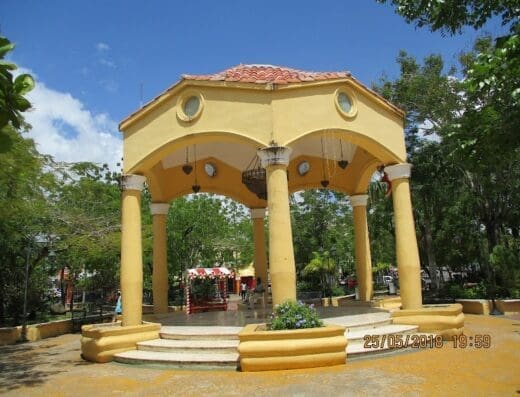 Parque Central 15 de Agosto