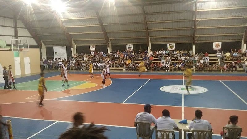 Poli Deportivo Monción