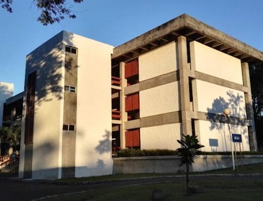 Pontificia Universidad Católica Madre y Maestra