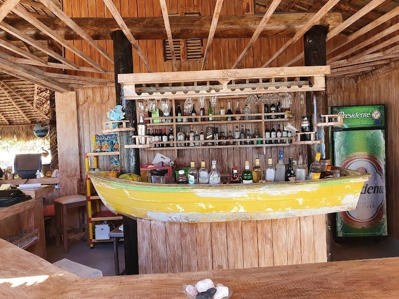 Rancho Típico cueva de Las Águilas