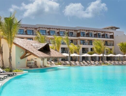 Secret playa esmeralda