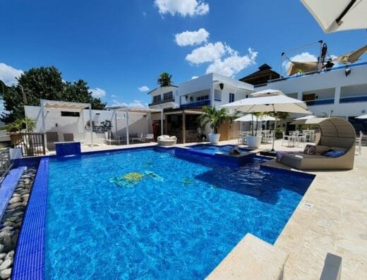 Sun On The Bay Beach Hotel Restaurant