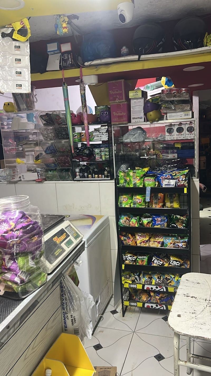 Super MiniMarket los Chamos 🇻🇪