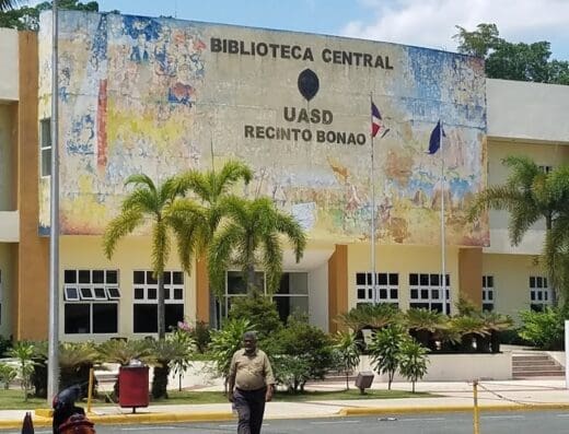 Universidad Autónoma de Santo Domingo – Recinto Bonao