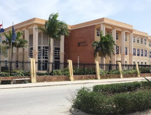 Universidad Dominicana O&M – Recinto La Romana