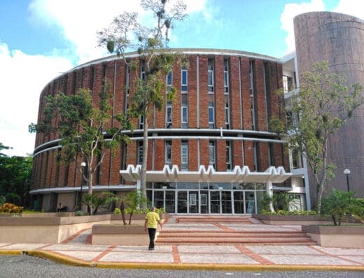 Universidad Nacional Pedro Henríquez Ureña (UNPHU)