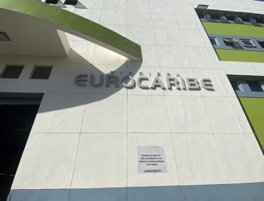 Vidriera Euro Caribe