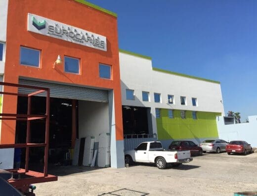 Vidriera Eurocaribe – La Vega