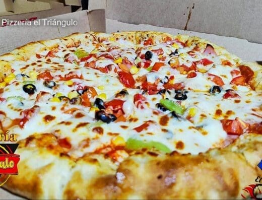 𝑷𝒊𝒛𝒛𝒆𝒓𝒊𝒂 𝑬𝒍 𝑻𝒓𝒊𝒂𝒏𝒈𝒖𝒍𝒐